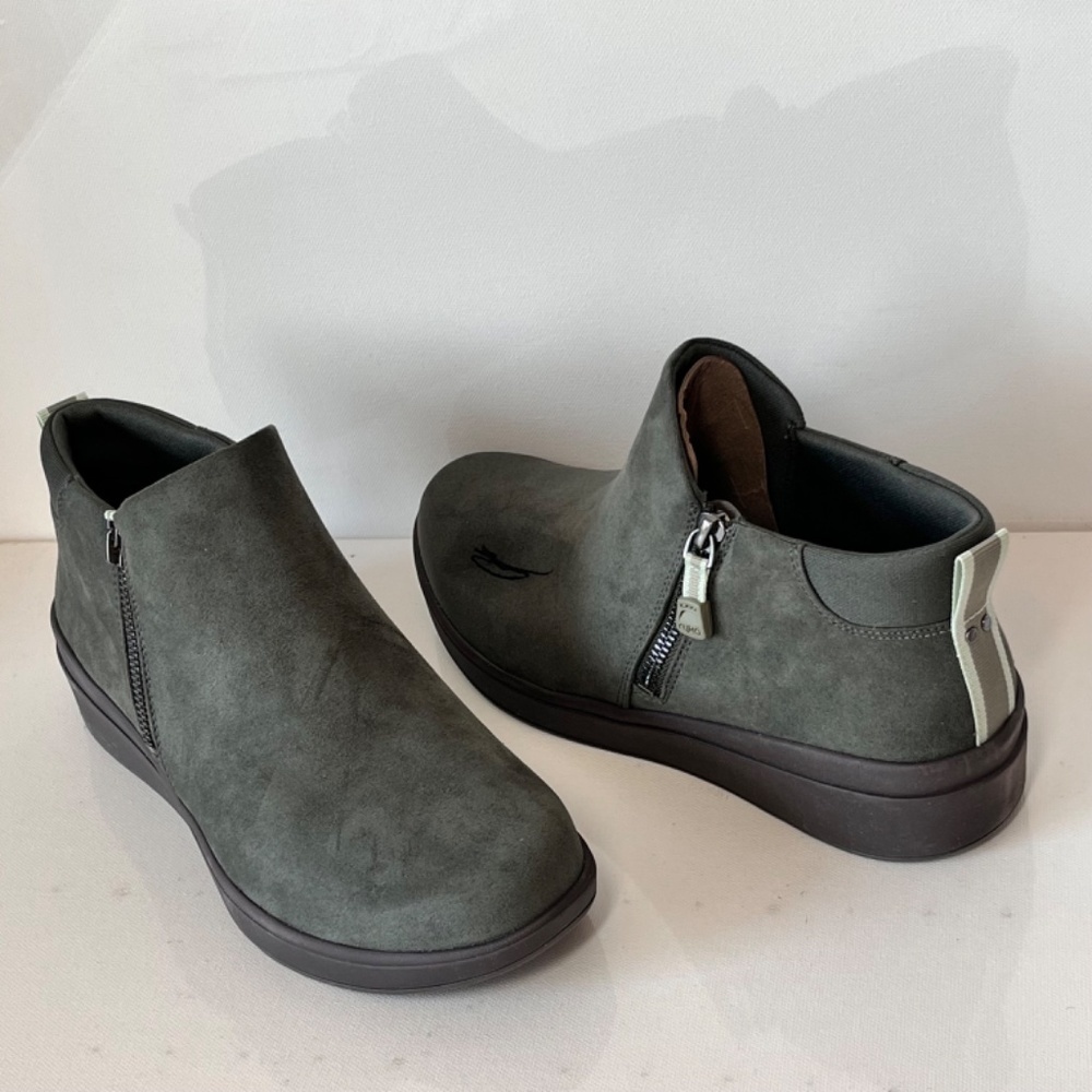 Ryka Lyrical Side Zip Wedges Sneaker - Picture 2 of 7